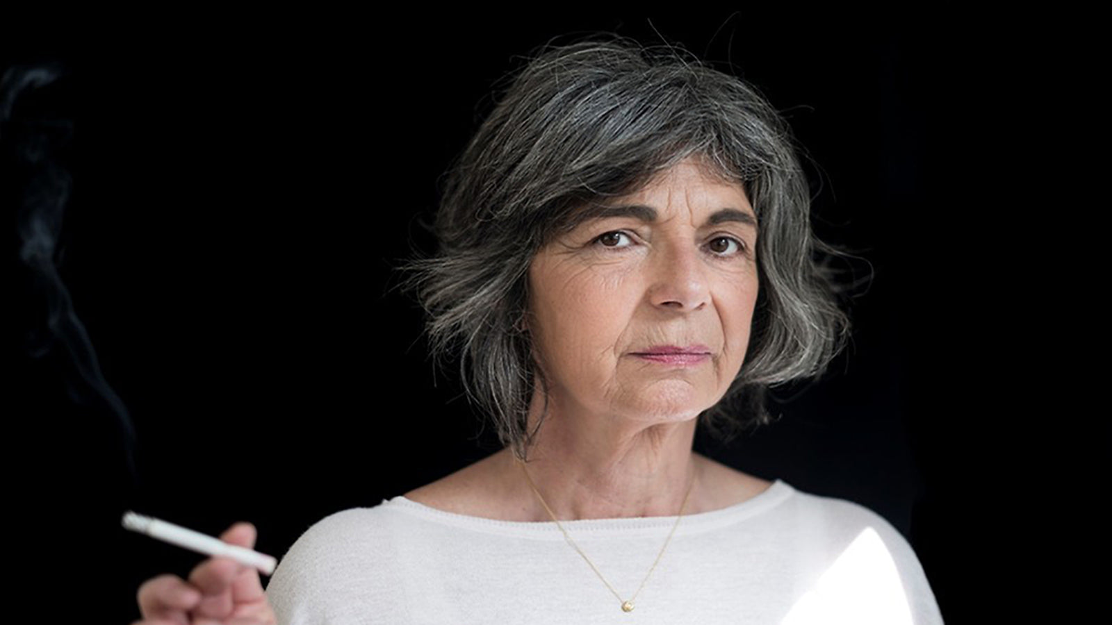 אסתר פלד מוציאה את טראומת הדור השני מהארון: 